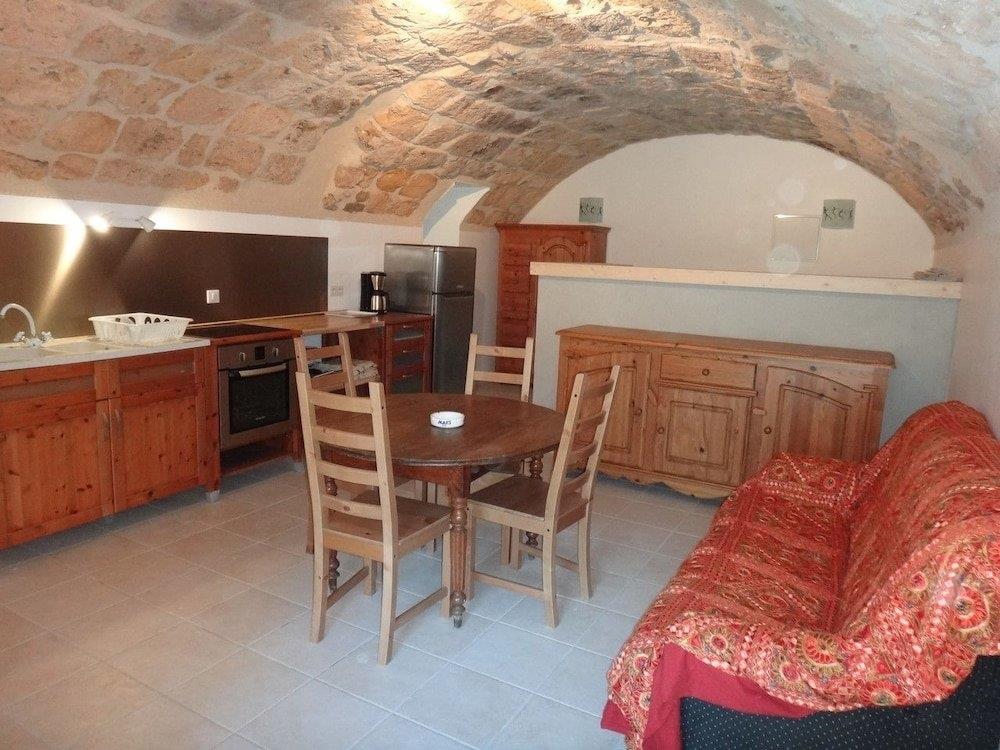 Newcastle Short Stay Apartments - Birmingham Garden Townhouses