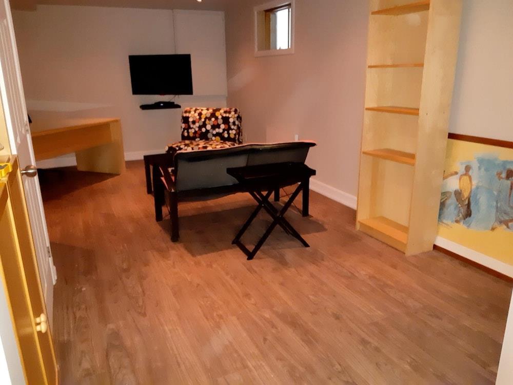 Studio In Blainville With Wifi