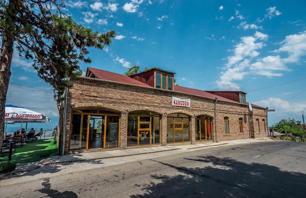 Kanudosi Guest House