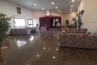 Oyo 142 Al Sharqiya Sands Hotel