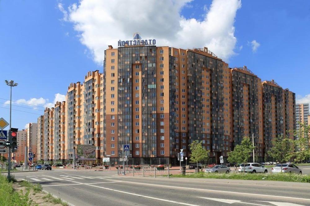 Apart Hotel On Leningradskaya 5
