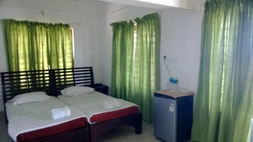 Kadmat Island Beach Resort