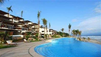 Los Veneros Serene Penthouse