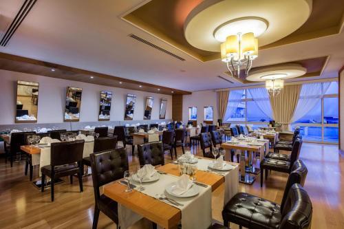 Acapulco Resort Hotel