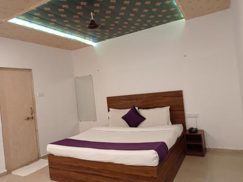 Vits Daman Devka Beach