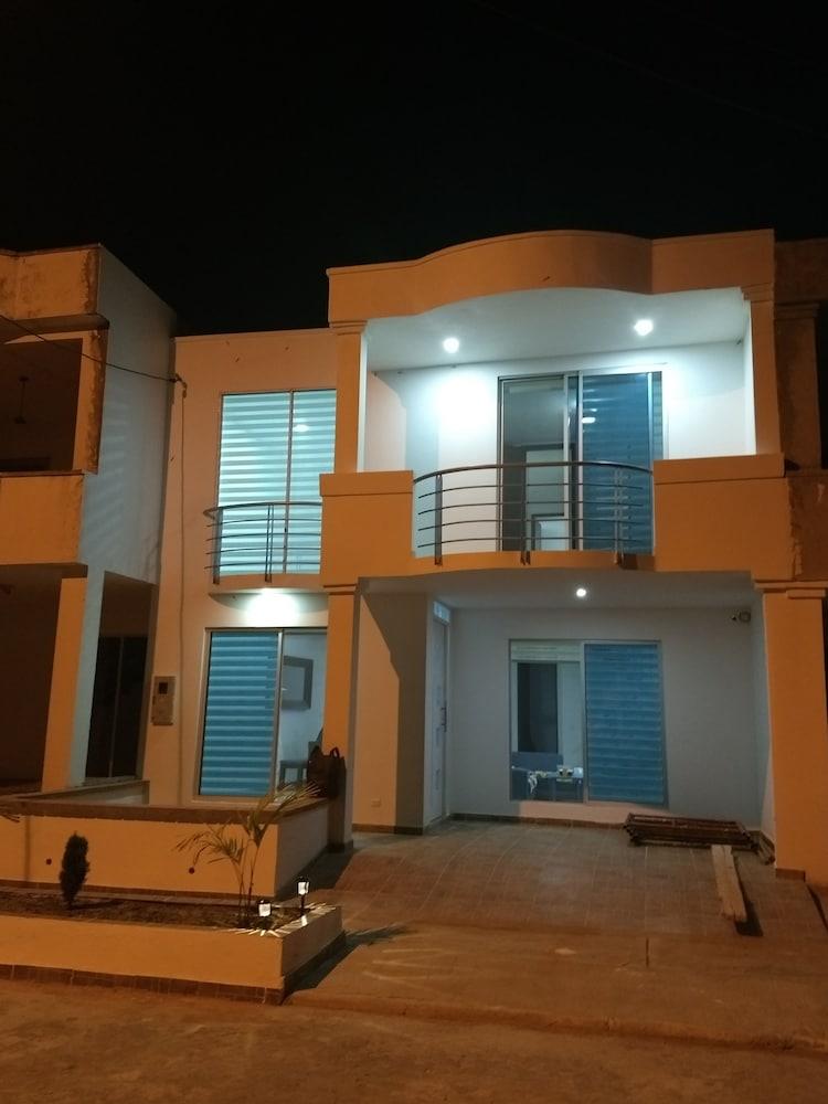 Hermosa Casa En Flandes Tolima