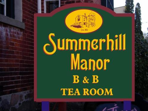 Summerhill Manor Bed & Breakfast And Tea Room