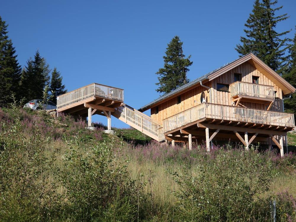Cozy Chalet With Near Ski Area In Klippitztörl