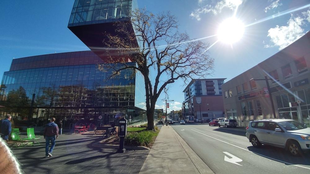 Moore Suites The Mary Ann