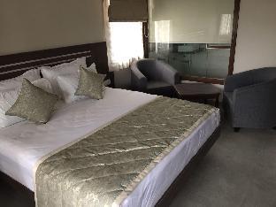 Le Madhulika Maharana Resort & Spa