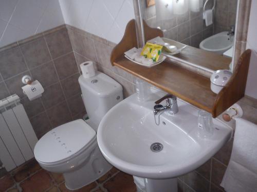 Hotel Casa Rural Ropino