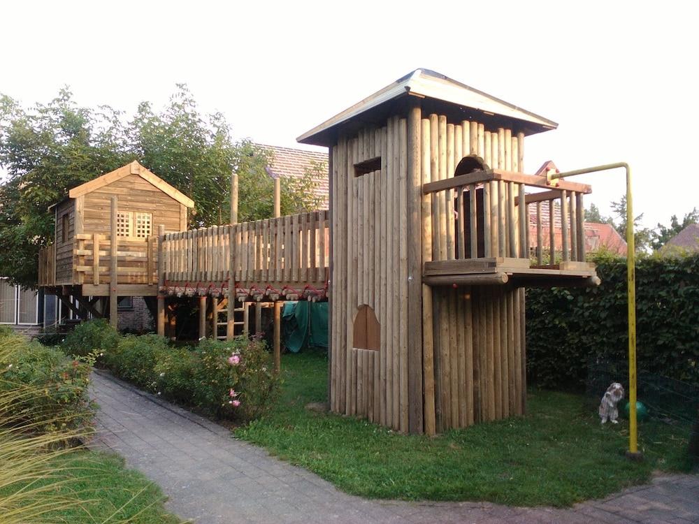 Spacious Holiday Home In Gingelom With Garden