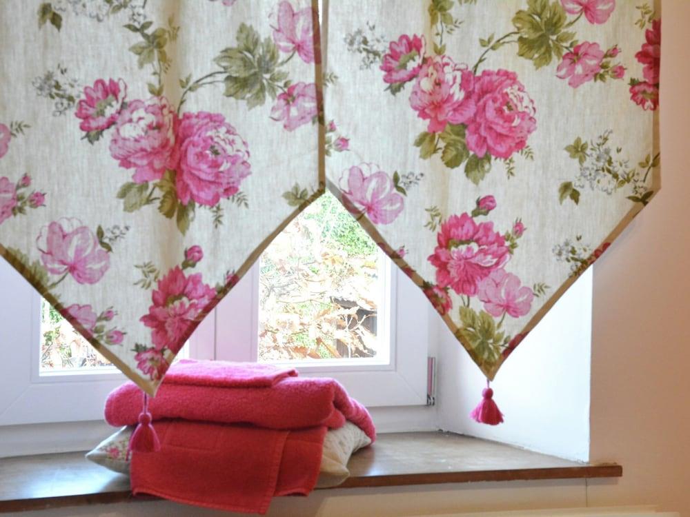 Quaint Holiday Home In Saint-Hubert With Sauna