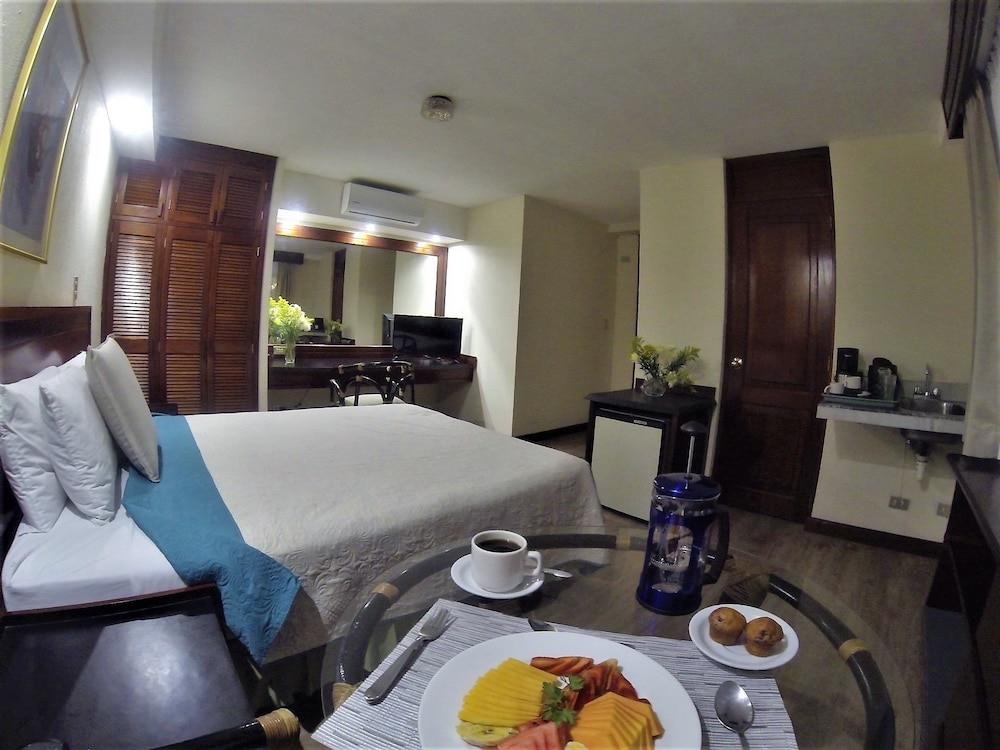 Apart Hotel Suites Reforma