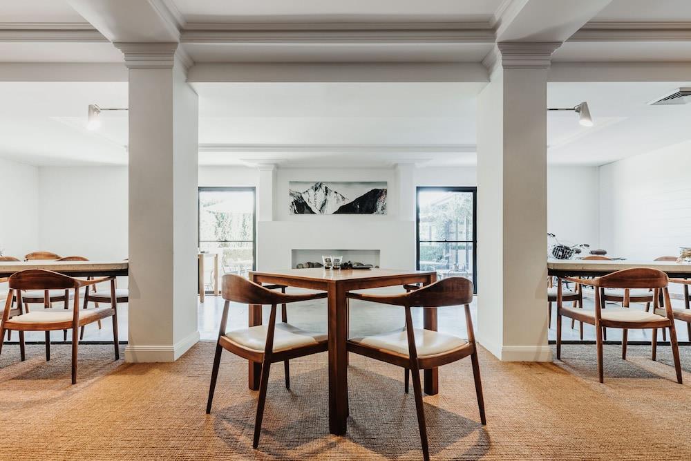 Biota Dining & Rooms