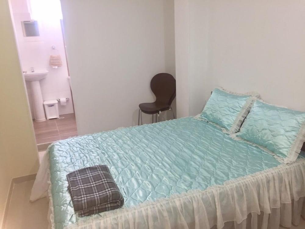 Apartamentos Amoblados Santhorini