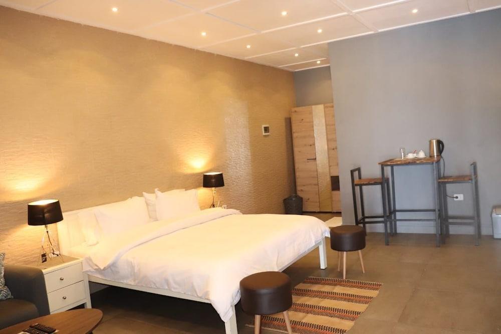 Tropicana Beach And Resort