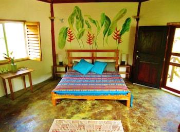 Casa Abundancyah B&B