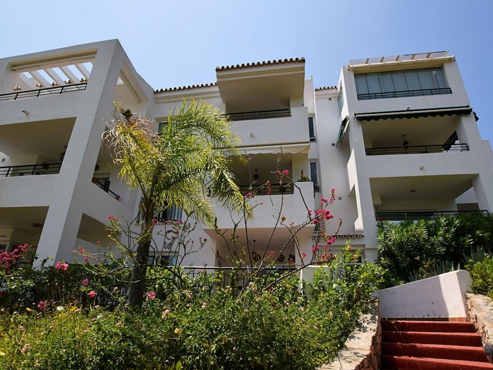 Beautiful Penthouse Apartment With Roof Terrace And Panoramic Views