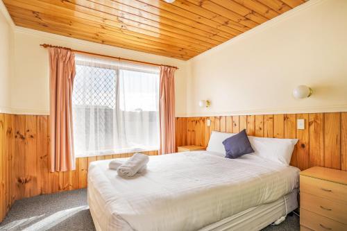 Kellraine Beach Cottages