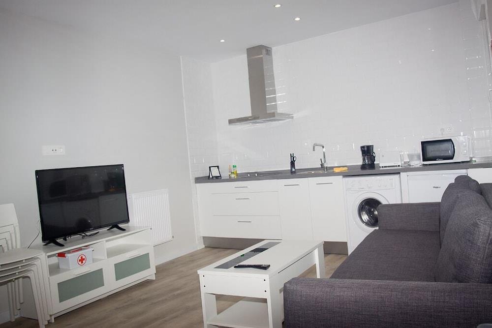 Apartamentos Gold G Y C