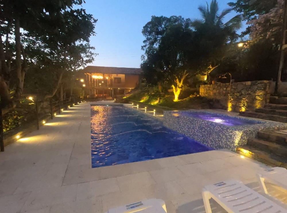 Casas De Campo El Ciruelo