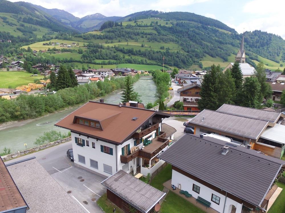 Modern Apartment Near Ski Area In Niedernsill