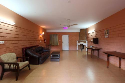 Rustling River Homestay