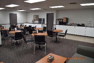 Guest House Inn & Suites