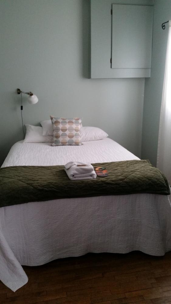 The Victoria Bed & Breakfast