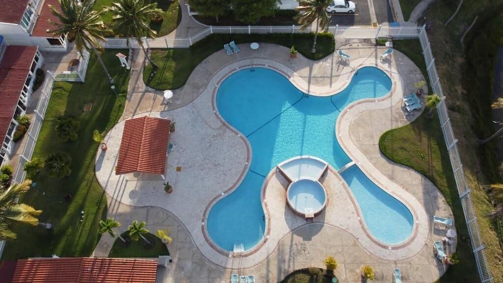 Paradigm Villa Dorado