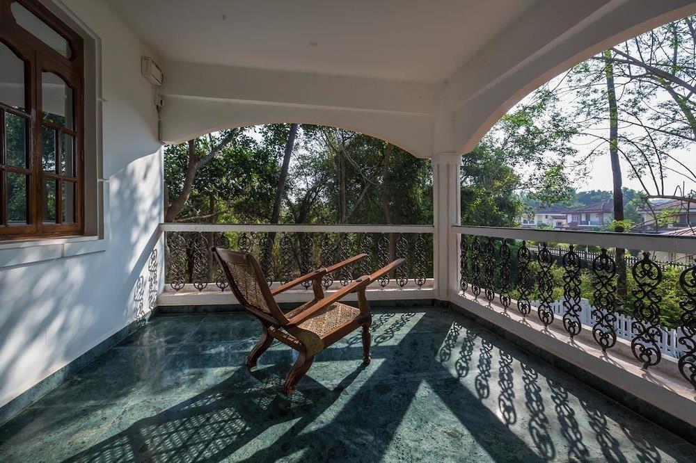 Saffronstays Belvedere