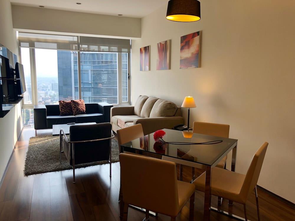 Plaza Suites Mexico City