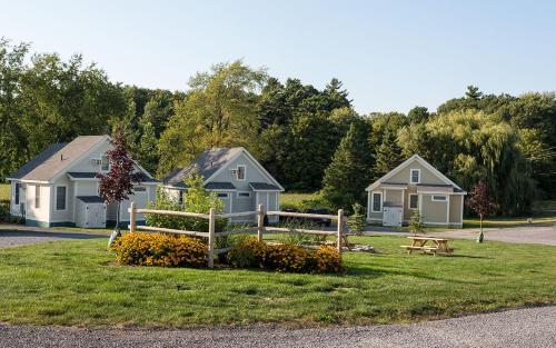 Sandbanks Summer Village