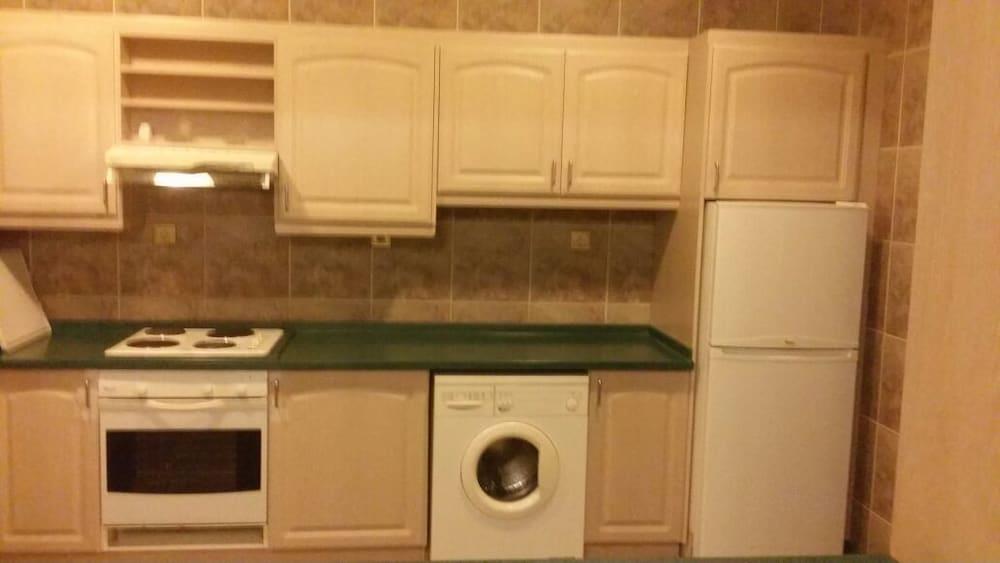 Jawhart Alhada Resort