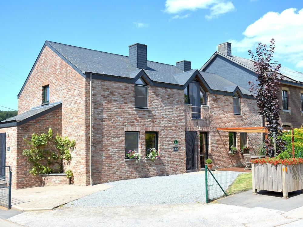 Cozy Holiday Home In Érezée With Forest Near