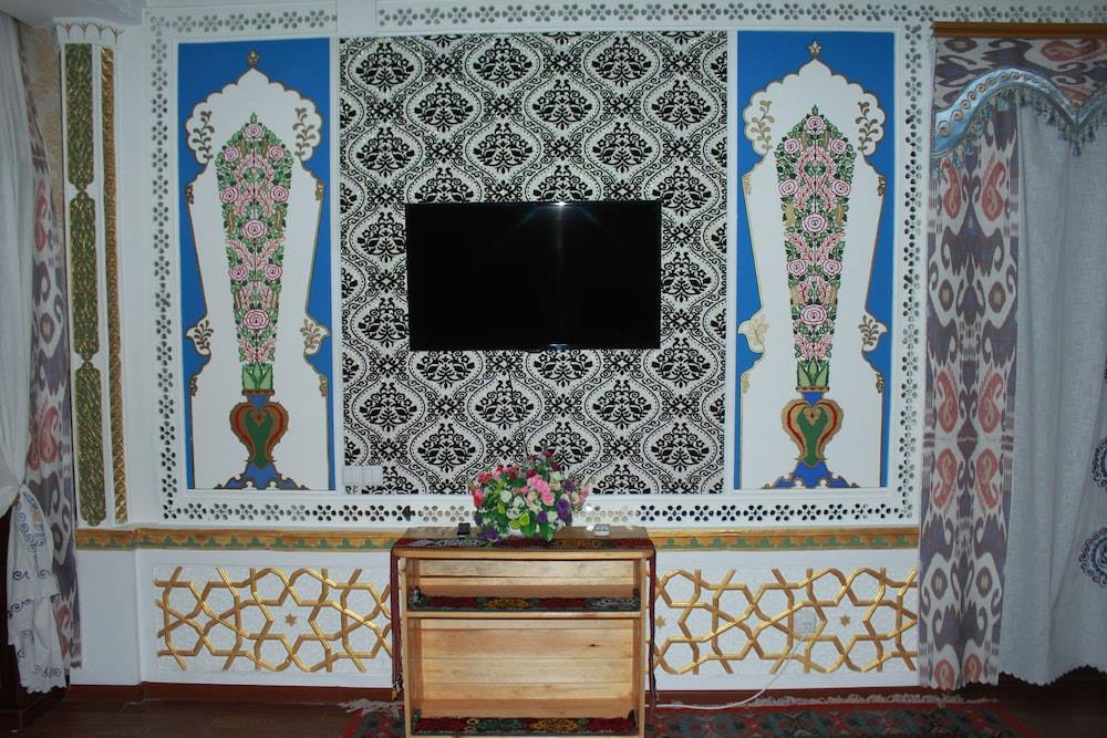 Khujand Deluxe Hotel