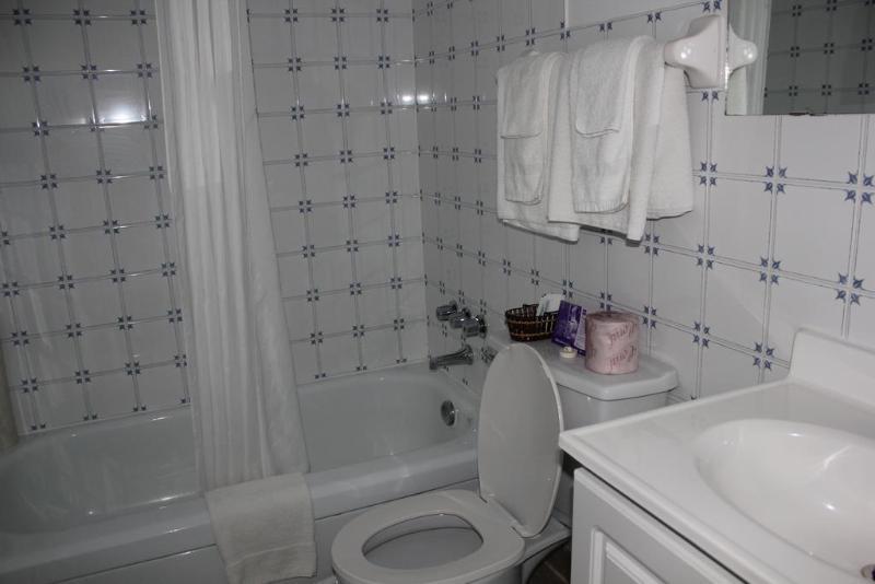 Knights Inn Owen Sound