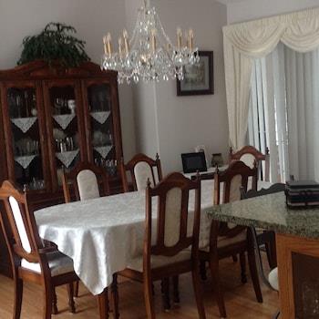 Alexandria House Bed & Breakfast