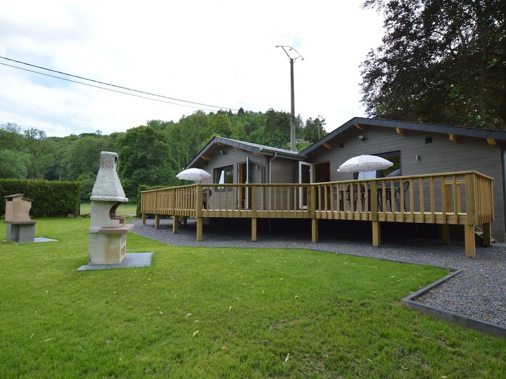 A Chalet For Re-Energising In Peace, Not Far From Durbuy