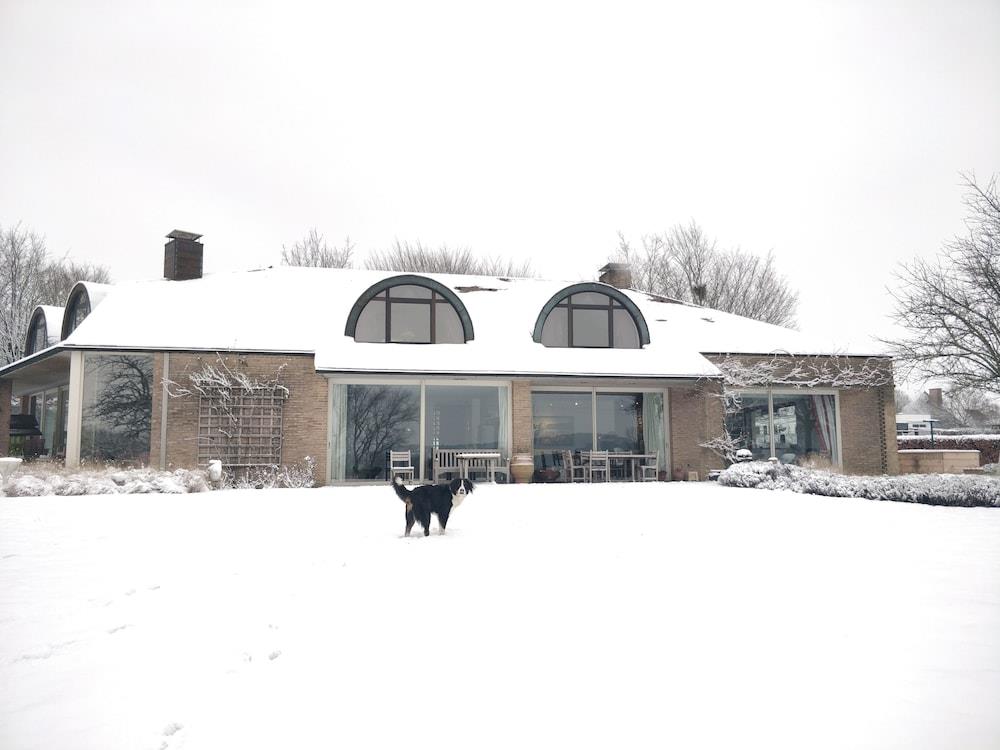 La Petite Bruyere De Renaix