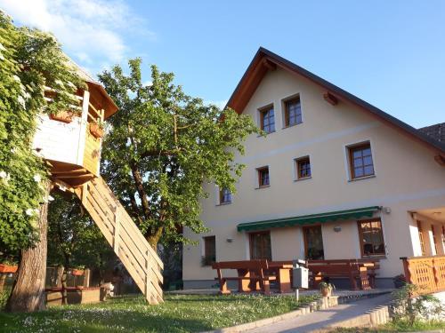 Turizem Loka Bed And Breakfast
