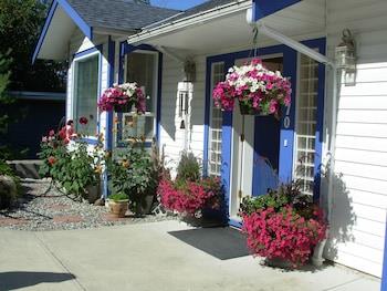 Sechelt Inlet B&B
