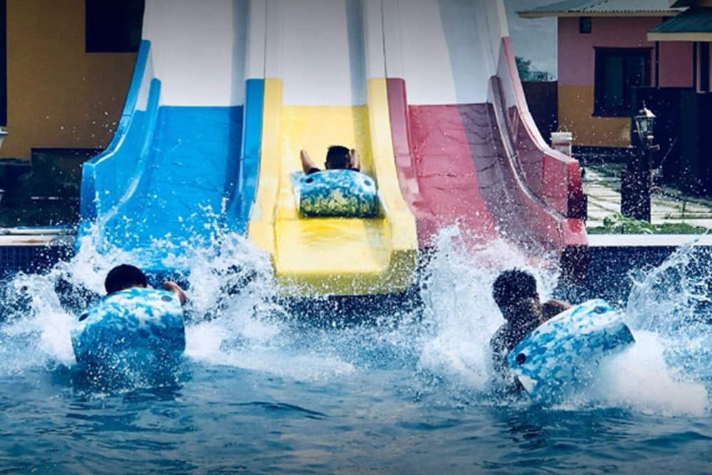 7 Wonders Water Park And Resort