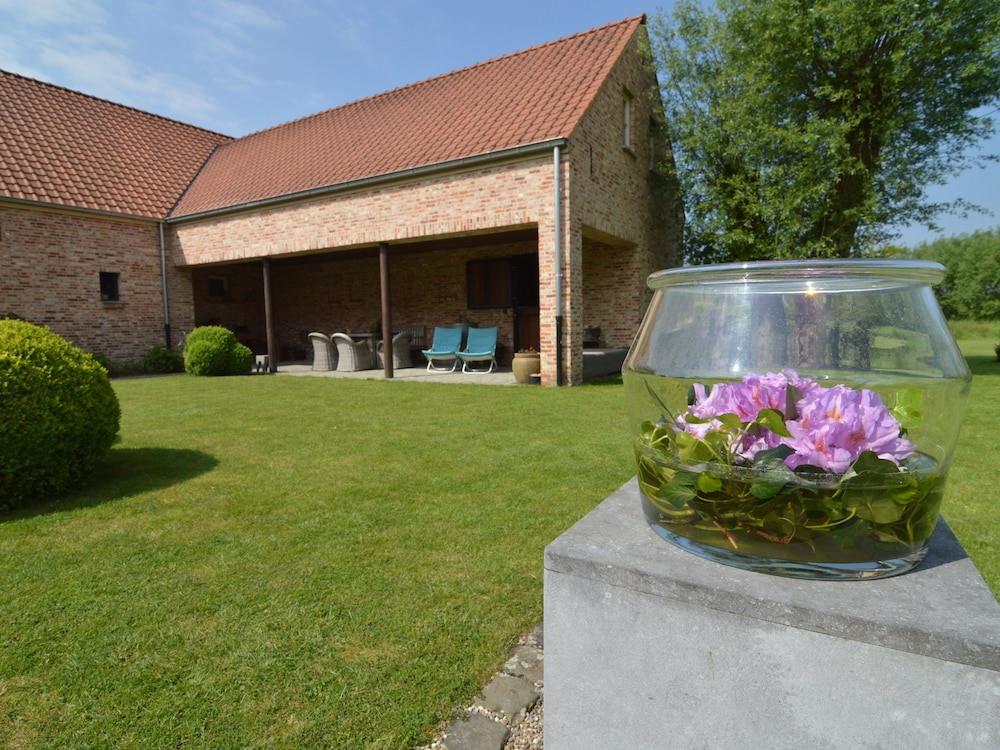 Modern Holiday Home In Geel With Sauna