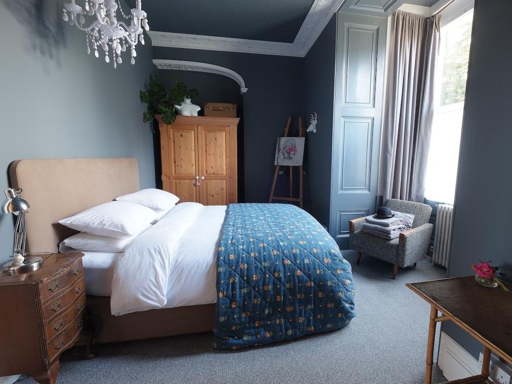 The Georgian Manor Central Frome