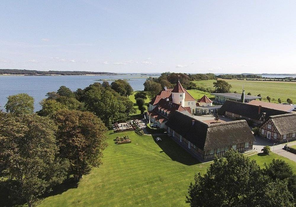 Gl. Avernæs Sinatur Hotel & Konference