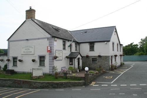 Flambards Hotel & Tea Rooms