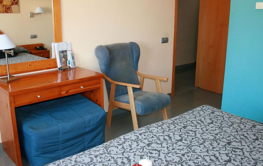 Hotel El Pinche De Oro