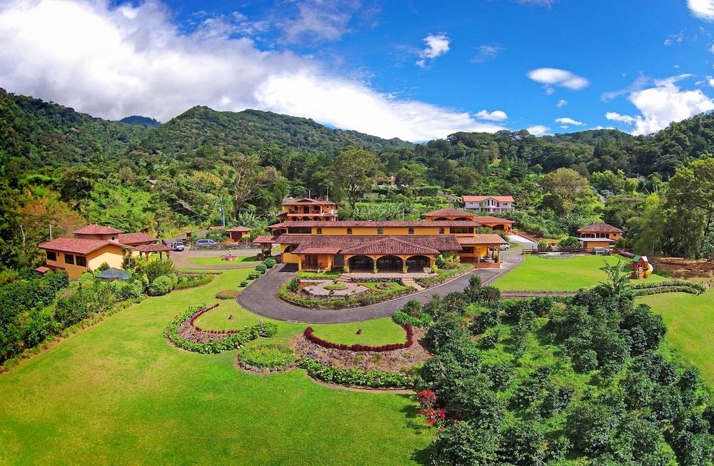 Los Establos Boutique Hotel - All Inclusive